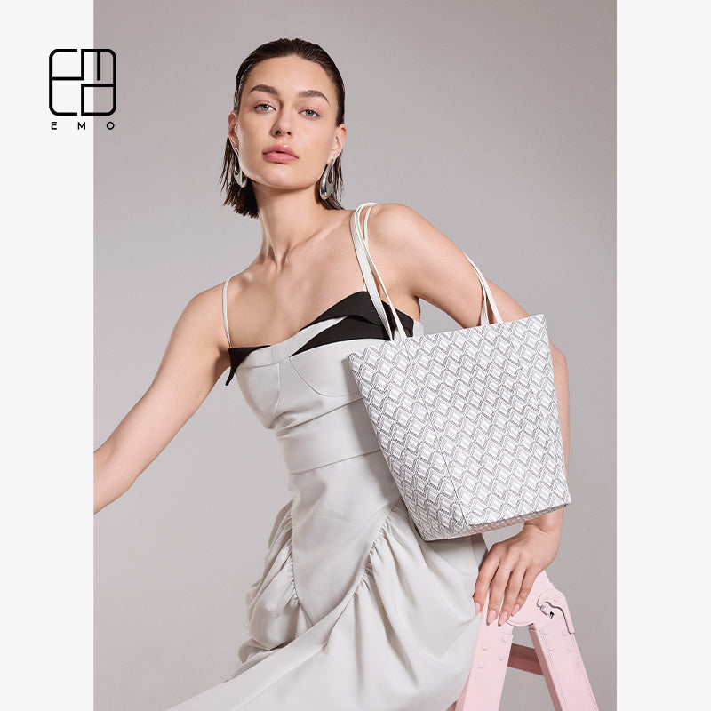 EMO Large Bucket Bag EMO